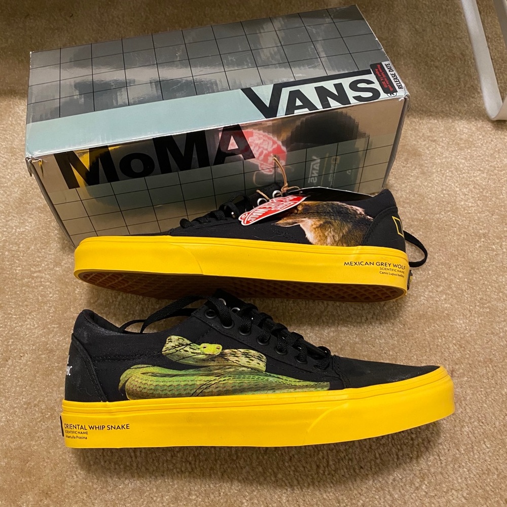 LIMITED EDITION Vans - National Geographic